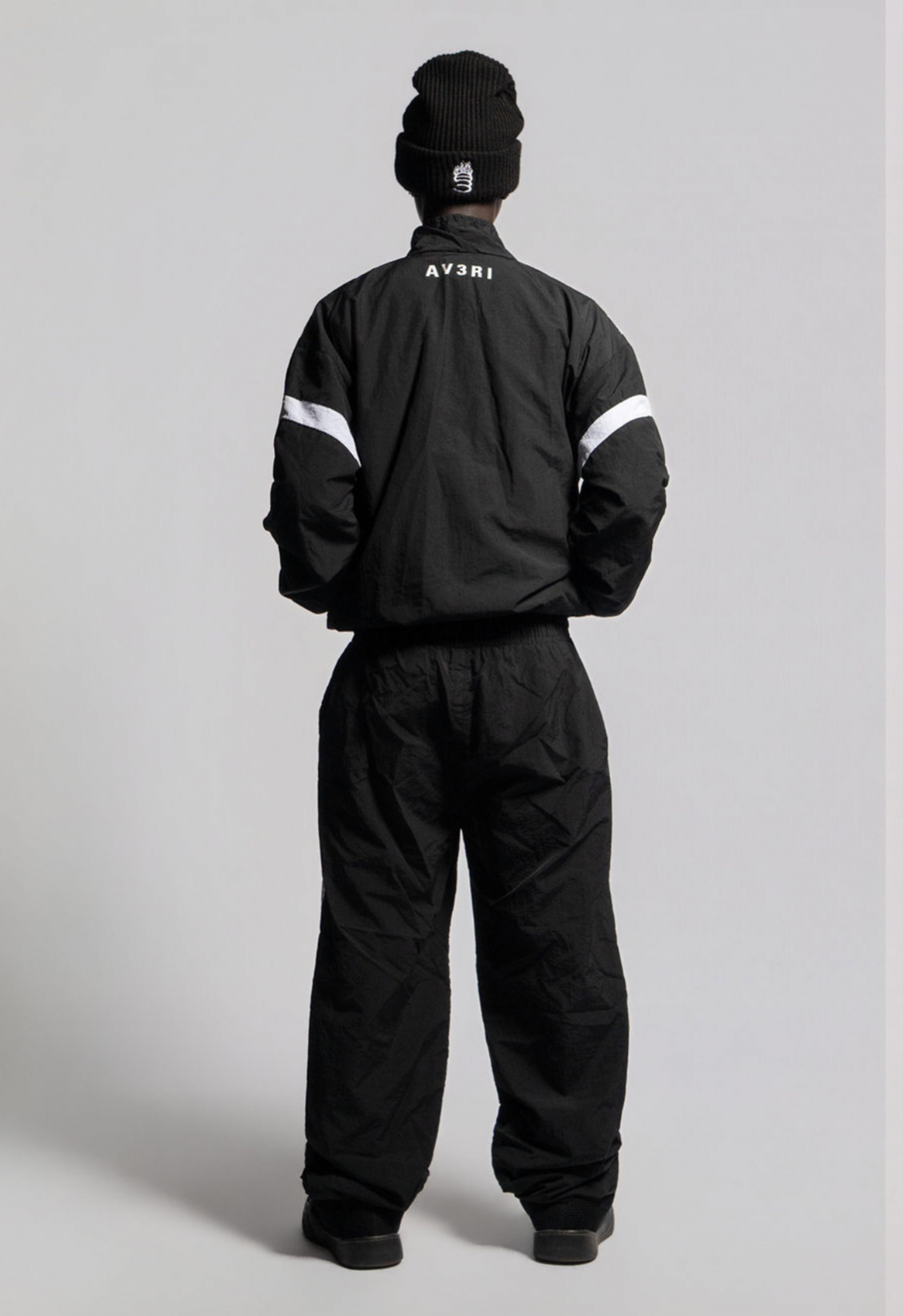 Black Nylon Track Jacket – AV3RI